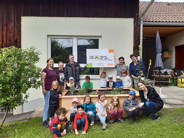 Ein Hochbeet f&uuml;r den Garten des Lebenshilfe-Kindergartens