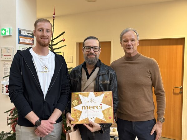 Privatspender Dr. Rainer Oberleitner unterst&uuml;tzt Lebenshilfe O&Ouml; Werkst&auml;tte in Traun mit 710 Euro