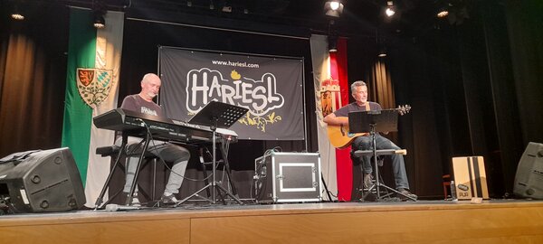 Kabarettduo spielte f&uuml;r die Lebenshilfe